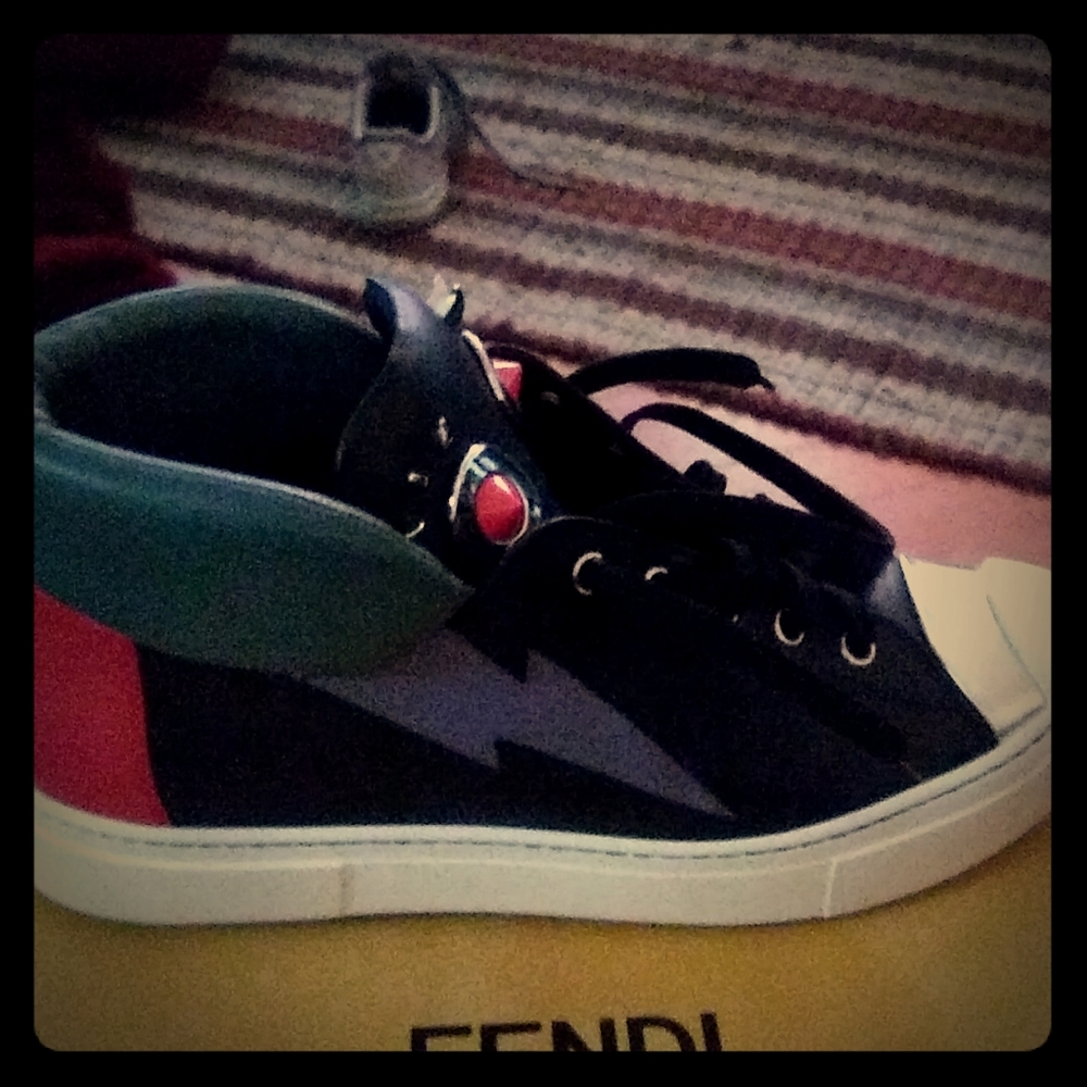 Sneakers